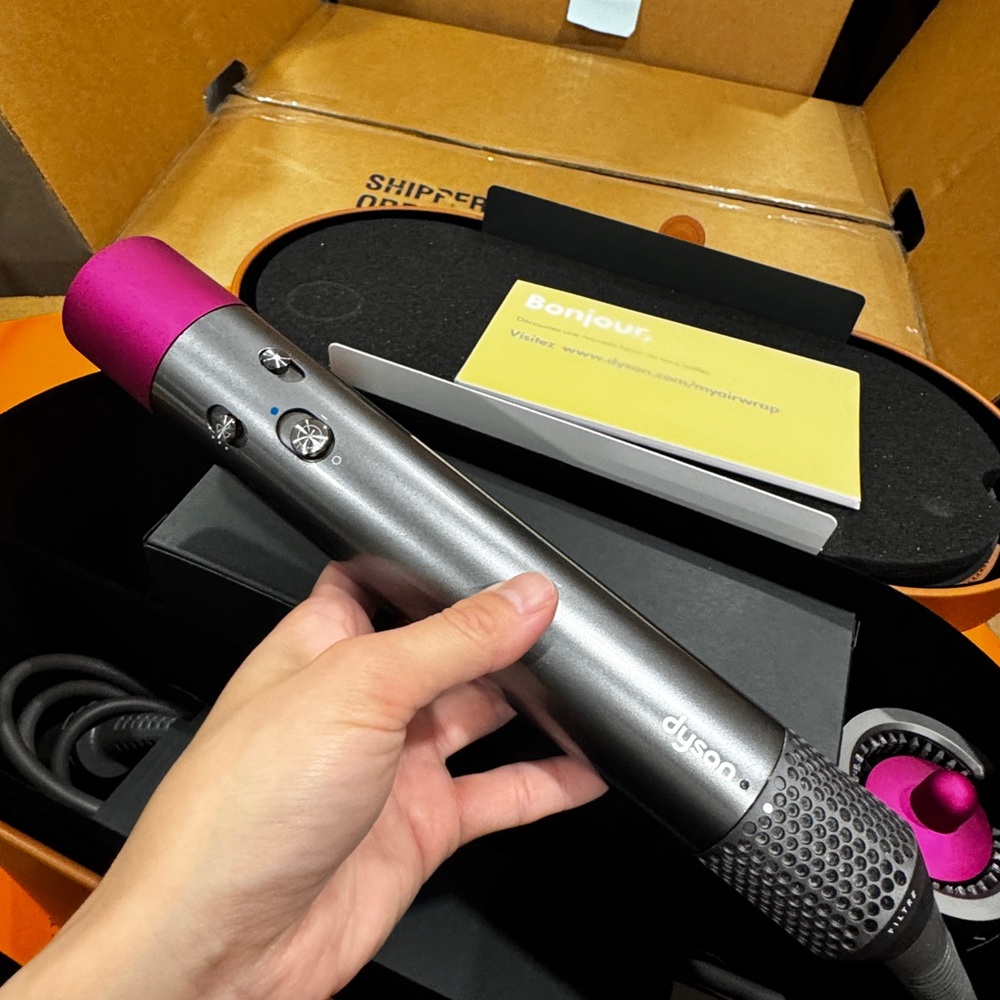 Dyson Hair Tool in Gray and Pink